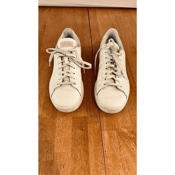 Adidas Cloudfoam Advantage White Running Shoes Womens size 8.5 - Picture 1 of 11